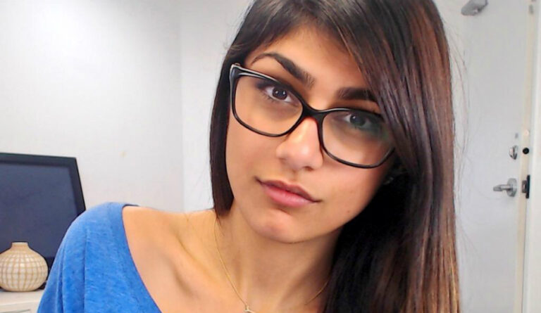 mia-khalifa-instagram-hacked